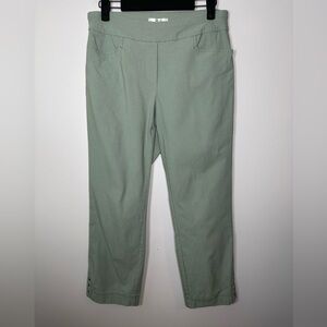 Northern Reflections Sage Green Cropped Pants Small